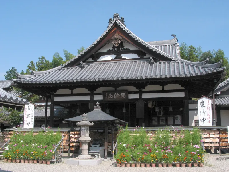 The main hall of Abe Monju-in in Sakurai.