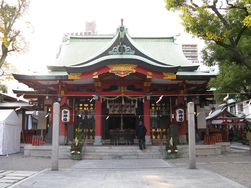 The precinct of Goryo Jinja in Awajimachi, Osaka.