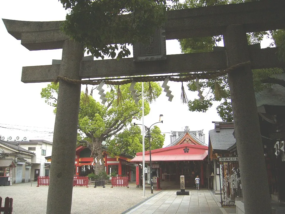 The hall of Hattori Tenjingu in Toyonaka.