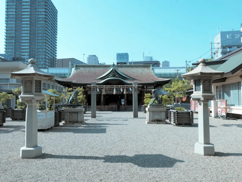 The precinct of Imamiya Ebisu Jinja in Naniwa, Osaka.