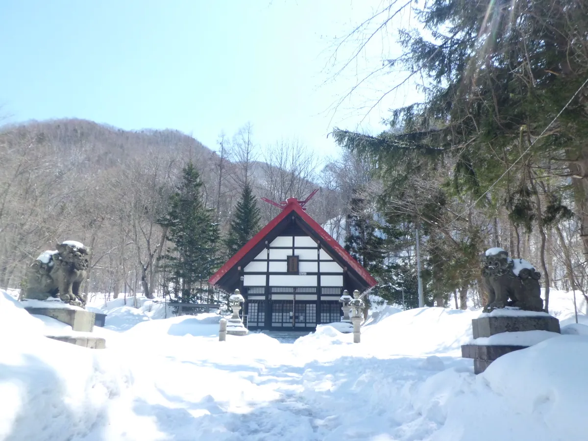 The precinct of Jozankei Jinja at Jozankei hot spring, Sapporo.