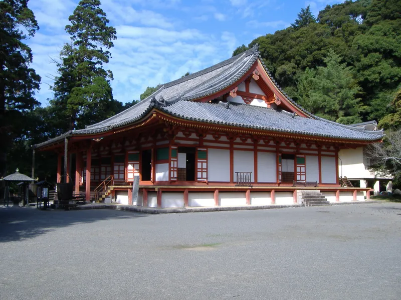 The golden hall of Kanshin-ji in Kawachinagano.