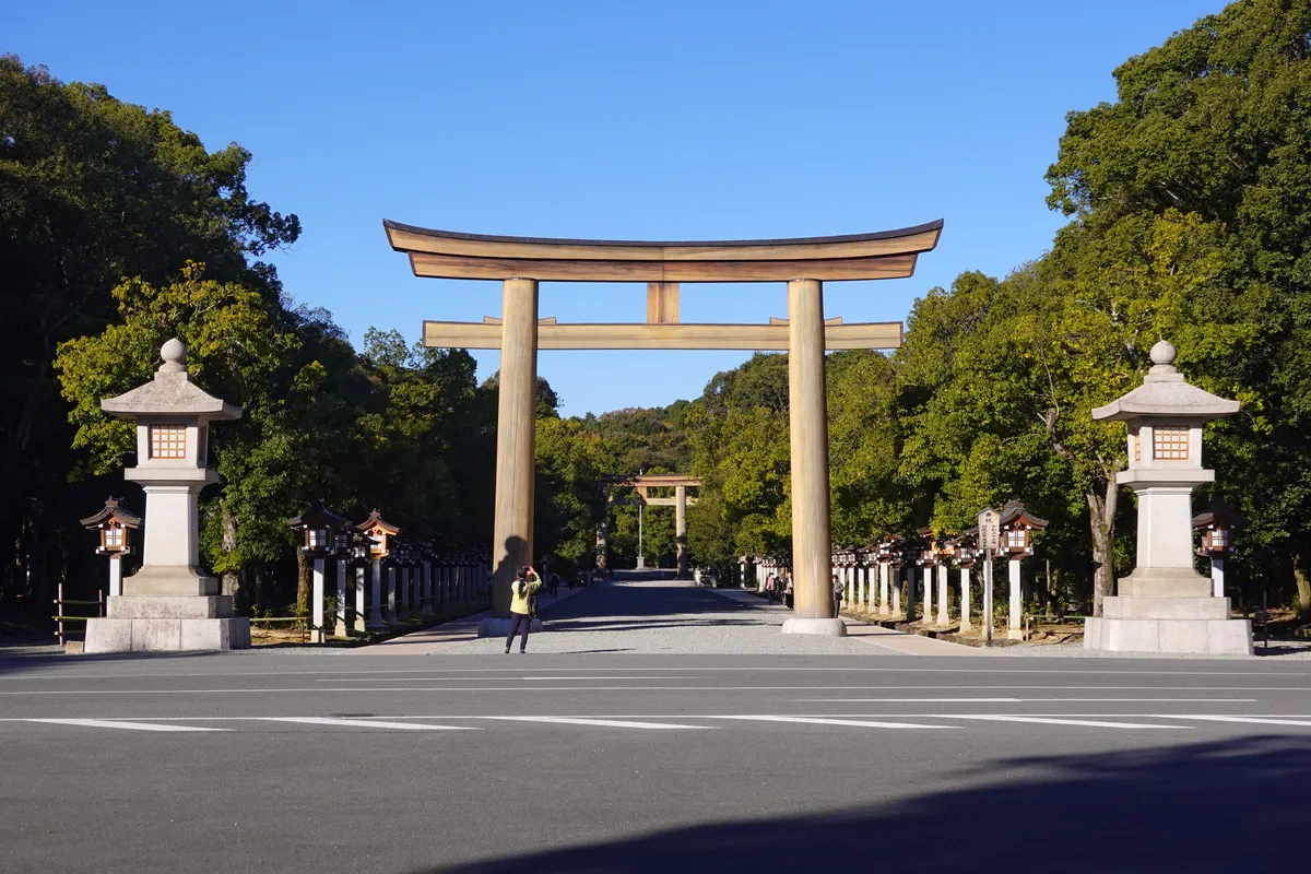 The precinct of Kashihara Jingu.