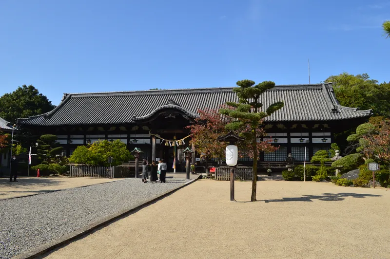 The worship hall of Konda Hachimangu in Habikino.