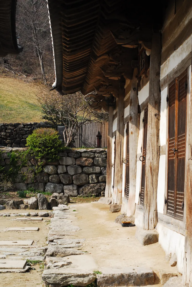 Naesosa below the ridges of Neungasan in Buan.