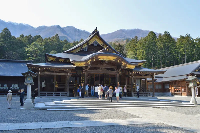 The worship hall of Iyahiko Jinja in Nakajima Park, Sapporo.